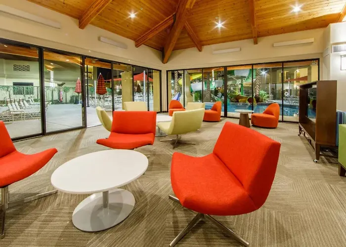 1bd With Pools Activities Center Etc Onsite In *
